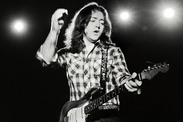     Rory Gallagher (     )