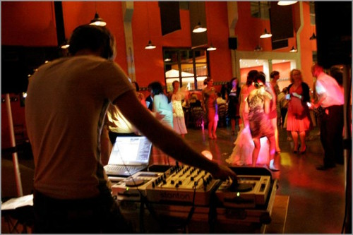 Ο ρόλος του DJ στην μουσική κάλυψη εκδηλώσεων