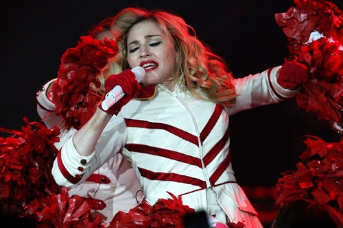 Η Madonna κατηγορήθηκε για παραβίαση του νόμου στη Ρωσία.